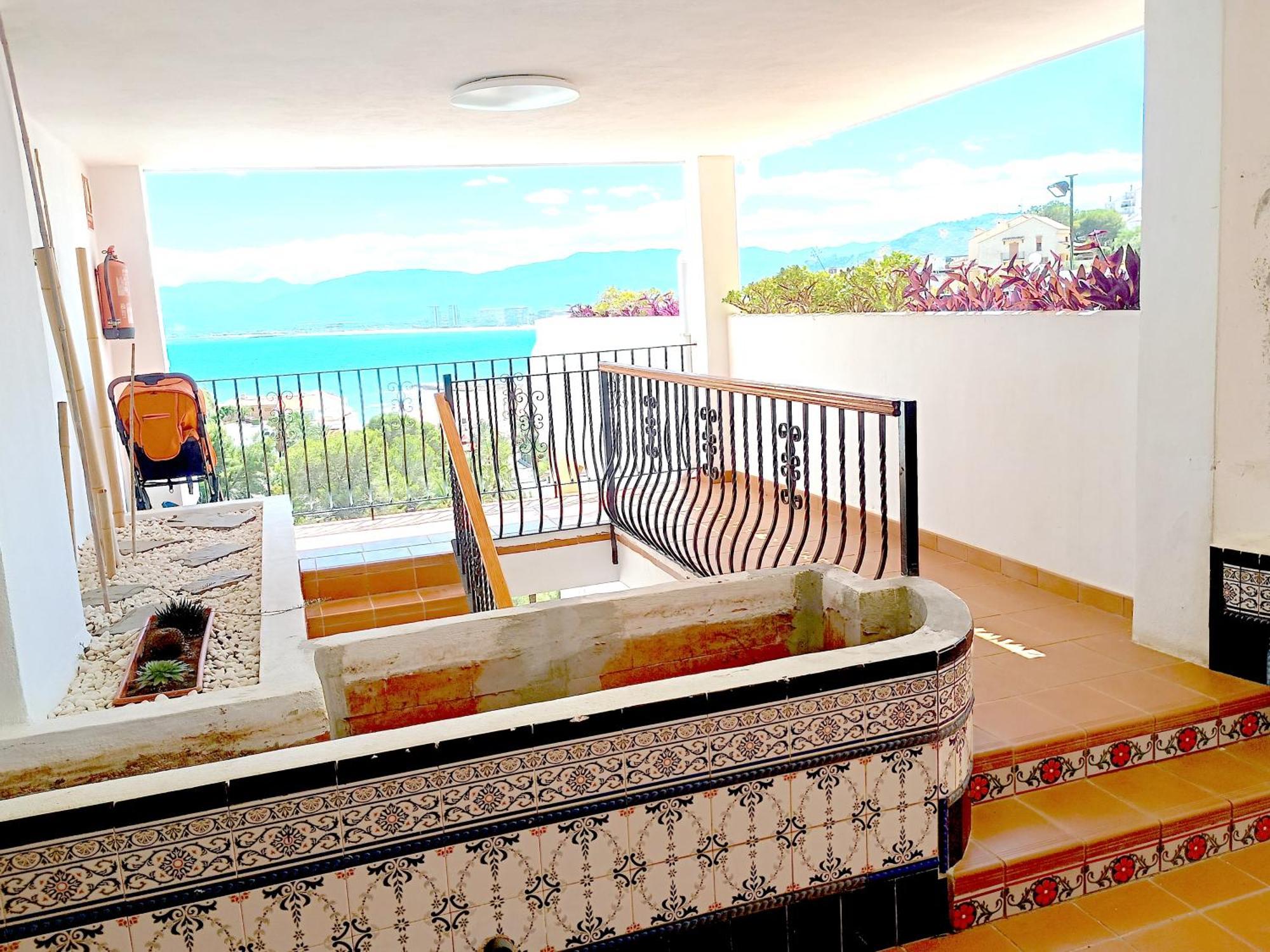 Royal Beach - Appartment With Sea View & Terrace Faro de Cullera Exteriér fotografie